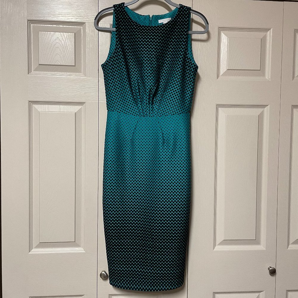 New York & Company Stretch Green Black Velvet Pencil Column Dress Holiday S